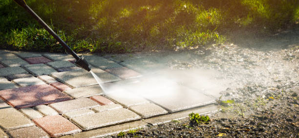 Best Gutter Cleaning  in Apalachicola, FL